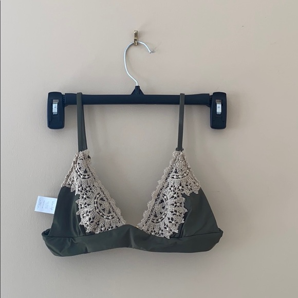 Blue Life Eclipse Tri Bikini Top - Picture 5 of 9